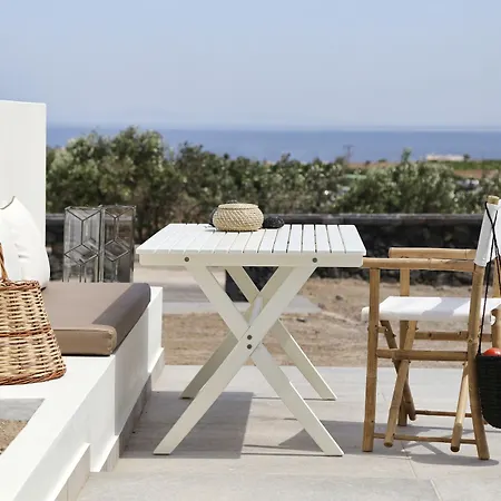 Vino Santorini Foinikiá