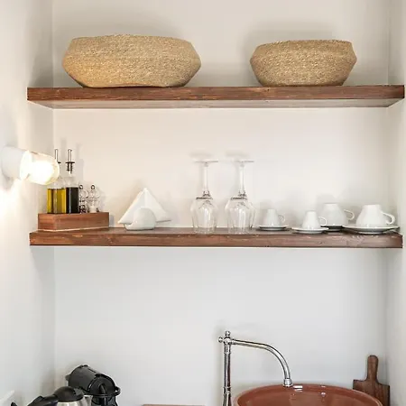 Villa Vino Santorini