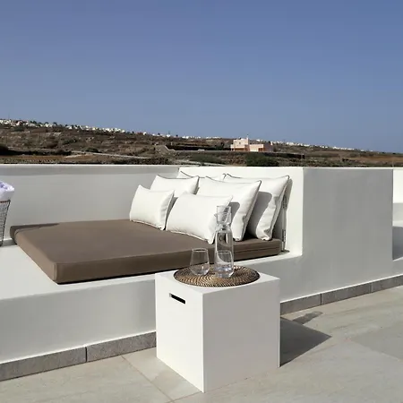 Villa Vino Santorini
